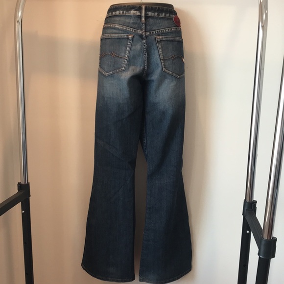 Parasuco Italian denim.blue wash with frosted fades. Beautiful fit and wash. - Picture 7 of 15